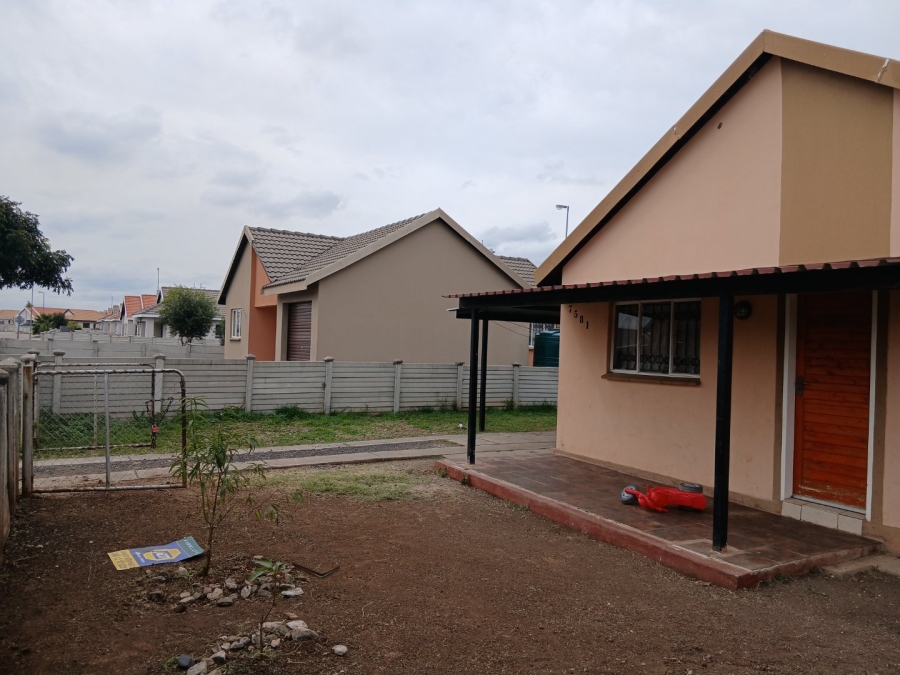 2 Bedroom Property for Sale in Freedom Park A North West